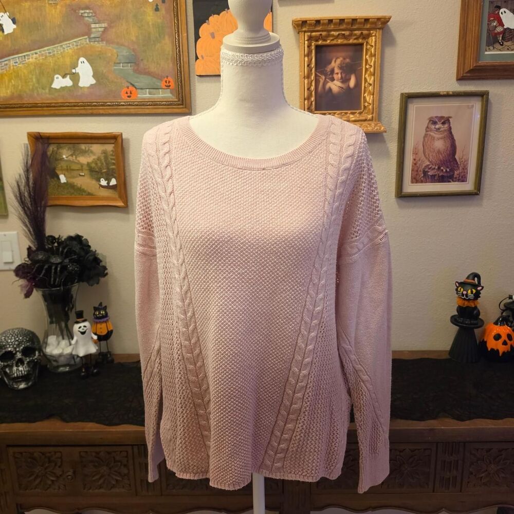 American Eagle Ombre Pink Knit Sweater